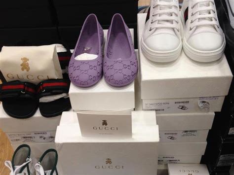 scarpe gucci bambina raffaello network|Jeans Gucci da Bambina • Primavera .